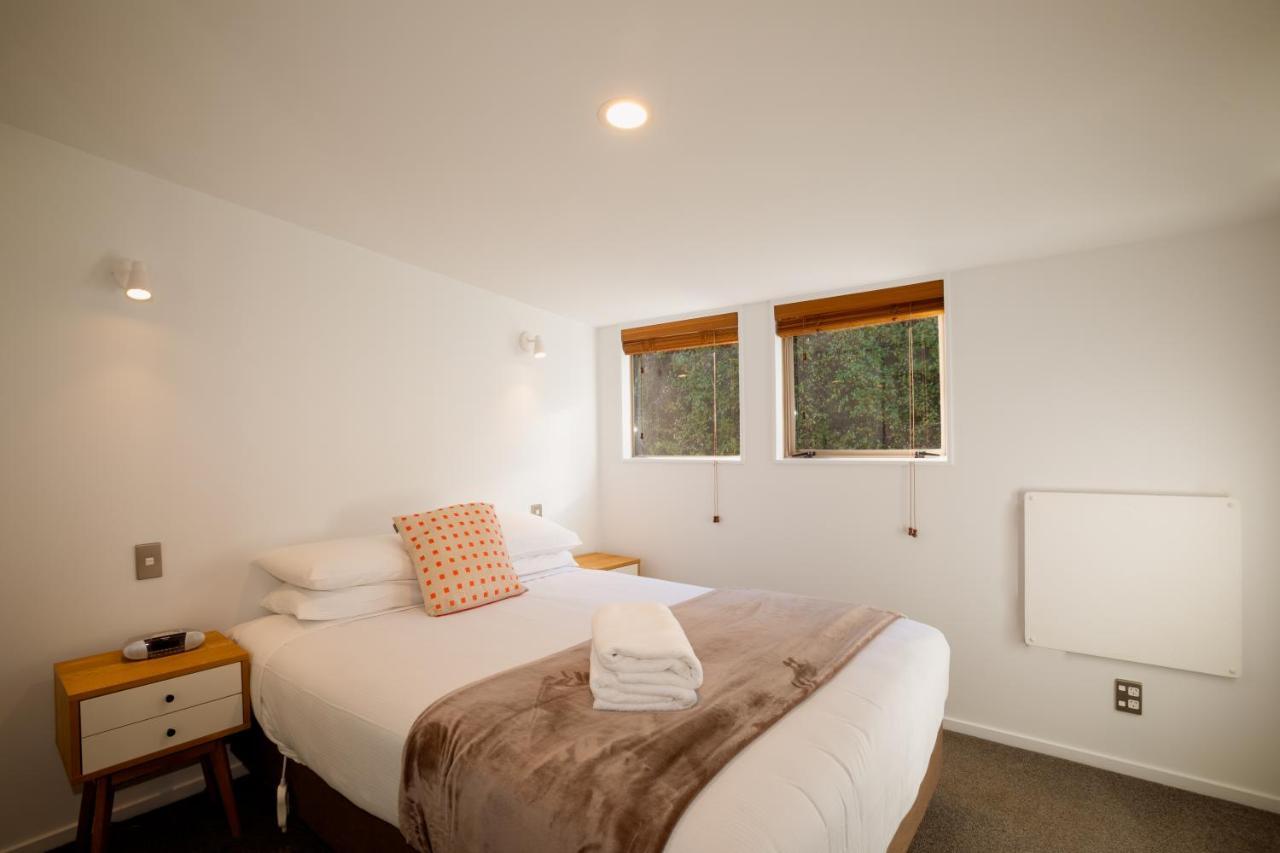 Cranbury Court Apartments Κουίνσταουν Εξωτερικό φωτογραφία